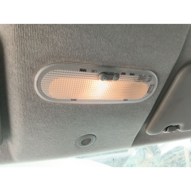 Recambio de luz interior delantera central para dacia sandero ii (b8_) 1.2 referencia OEM IAM   