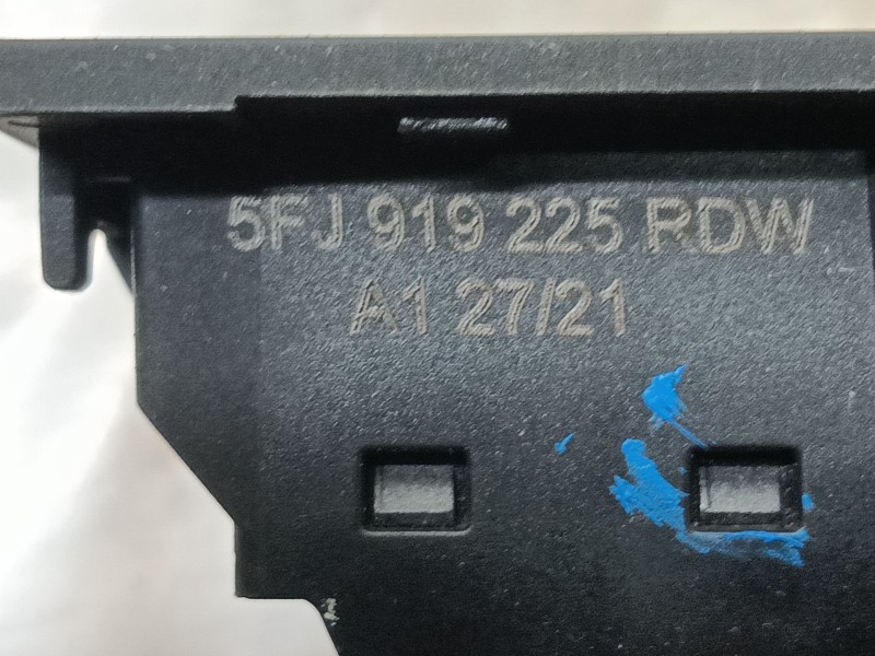 Recambio de warning para seat tarraco (kn2) 2.0 tdi referencia OEM IAM 5FJ919225RDW  