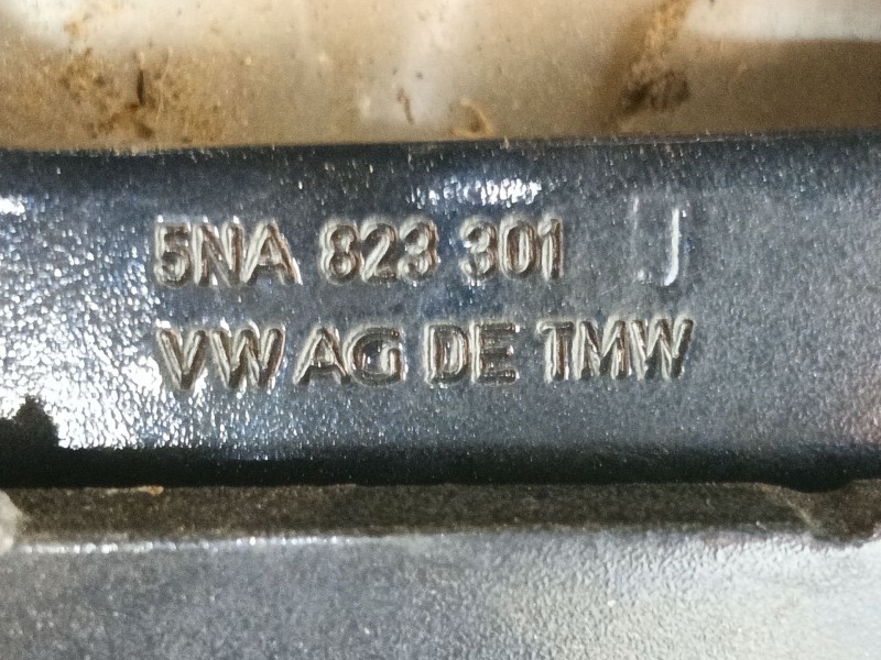 Recambio de bisagras capo para seat tarraco (kn2) 2.0 tdi referencia OEM IAM 5NA823301J 5NA823302J 