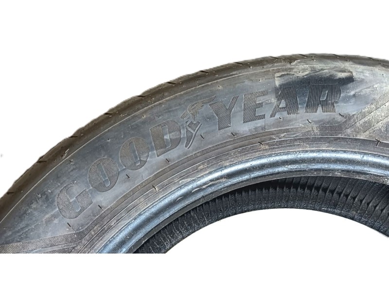 Recambio de neumatico para » otros... modelos referencia OEM IAM 235/55 R19 101Y GOOD YEAR 2