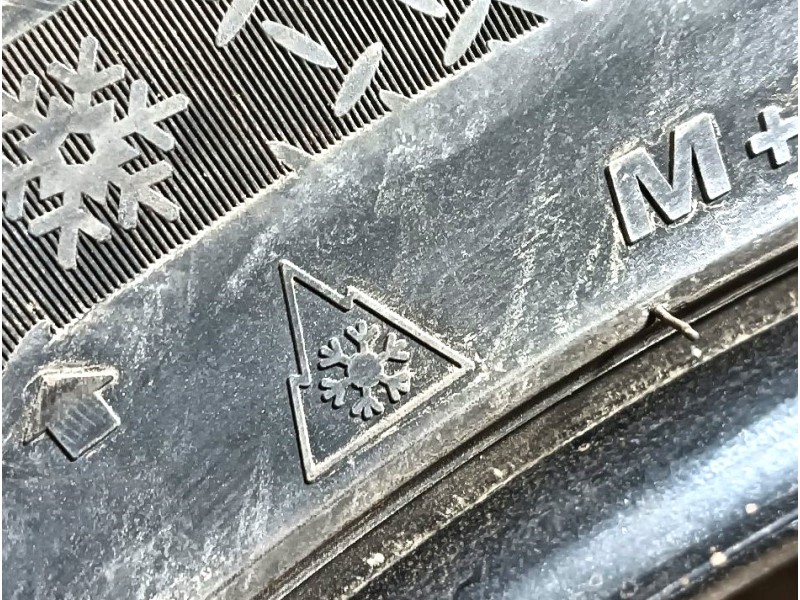 Recambio de neumatico para » otros... modelos referencia OEM IAM 205/55 ZR17 95W 2 APLUS