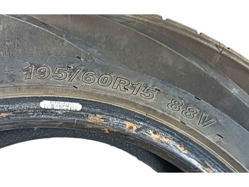 Recambio de neumatico para » otros... modelos referencia OEM IAM 195/60 R15 88V 2 WESTLAKE