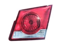 Recambio de piloto trasero derecho interior para chevrolet cruze (j300) 1.6 referencia OEM IAM 95971551 12406 