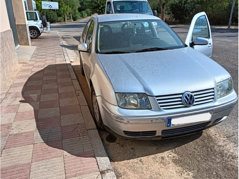 volkswagen bora i (1j2) del año 2000