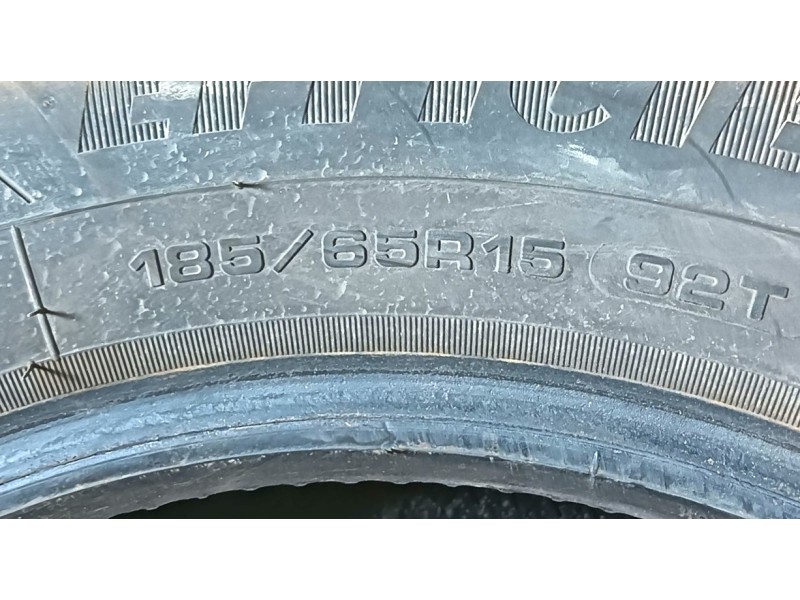 Recambio de neumatico para » otros... modelos referencia OEM IAM 185/65 R15 92T 2 GOOD YEAR