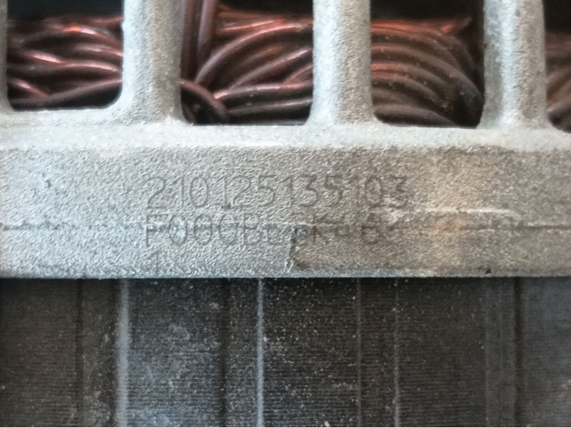 Recambio de alternador para volkswagen touran (5t1) 1.5 tsi referencia OEM IAM  05E903027B 