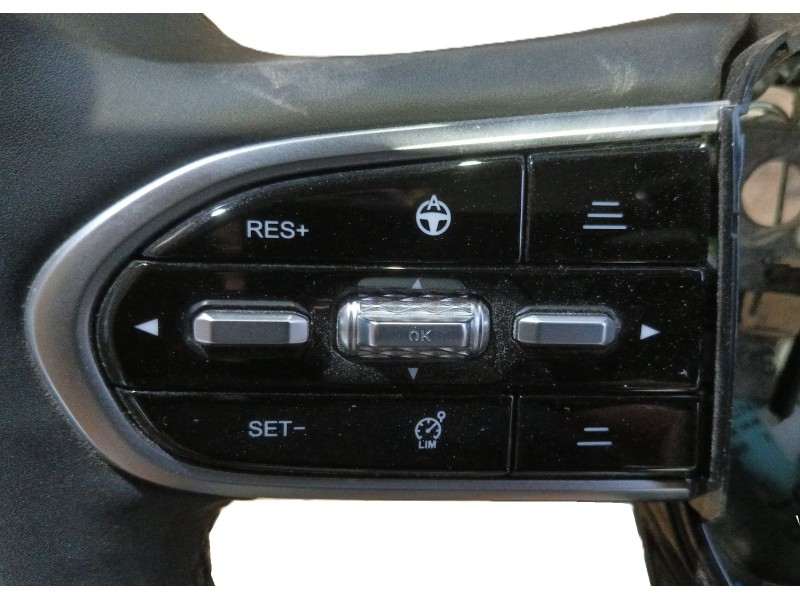 Recambio de volante para omoda omoda5 t31 referencia OEM IAM   