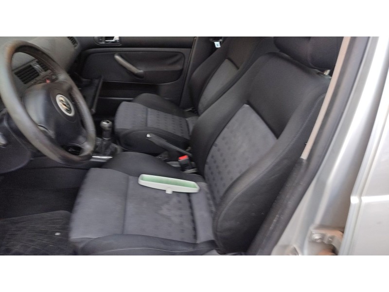 volkswagen bora i (1j2) del año 2000