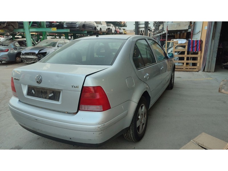 volkswagen bora i (1j2) del año 2000