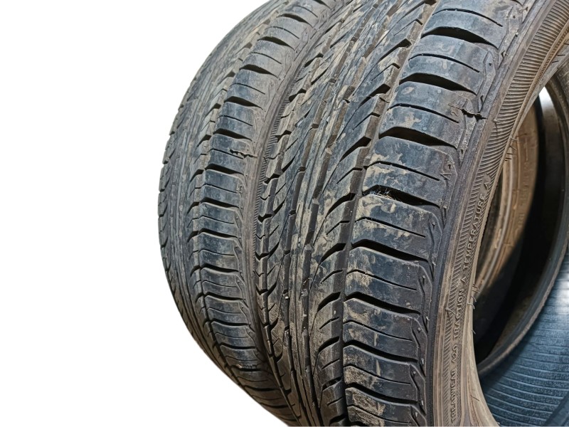 Recambio de neumatico para » otros... modelos referencia OEM IAM 195/55 R15 85V 2 TYRE THREE