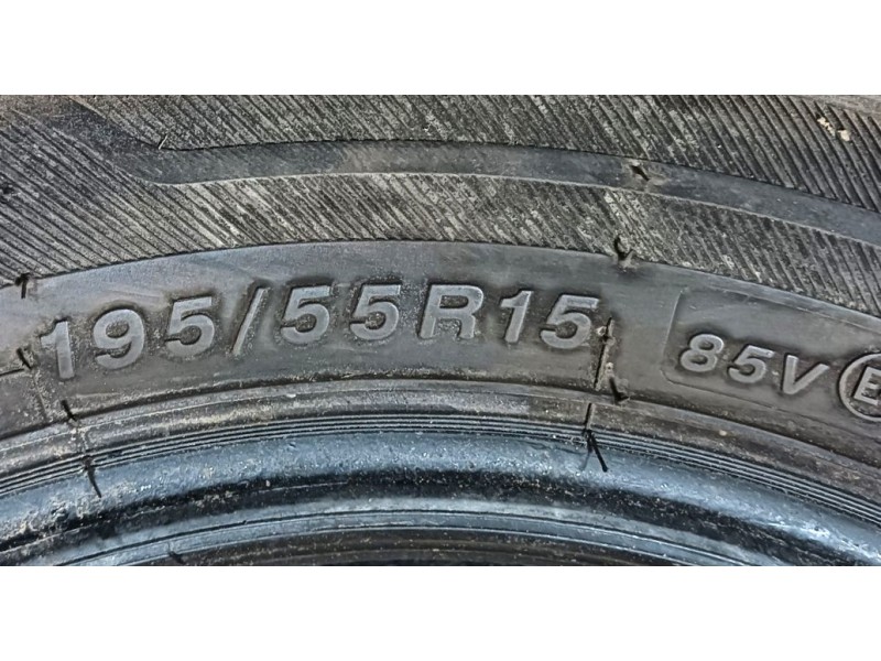 Recambio de neumatico para » otros... modelos referencia OEM IAM 195/55 R15 85V 2 TYRE THREE