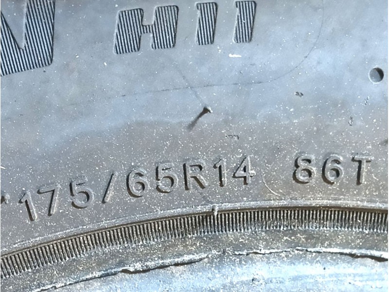 Recambio de neumatico para » otros... modelos referencia OEM IAM 175/65 R14 86T 2 ROADX