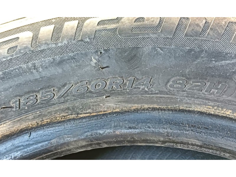 Recambio de neumatico para » otros... modelos referencia OEM IAM 185/60 R14 82H 2 LAUFENN