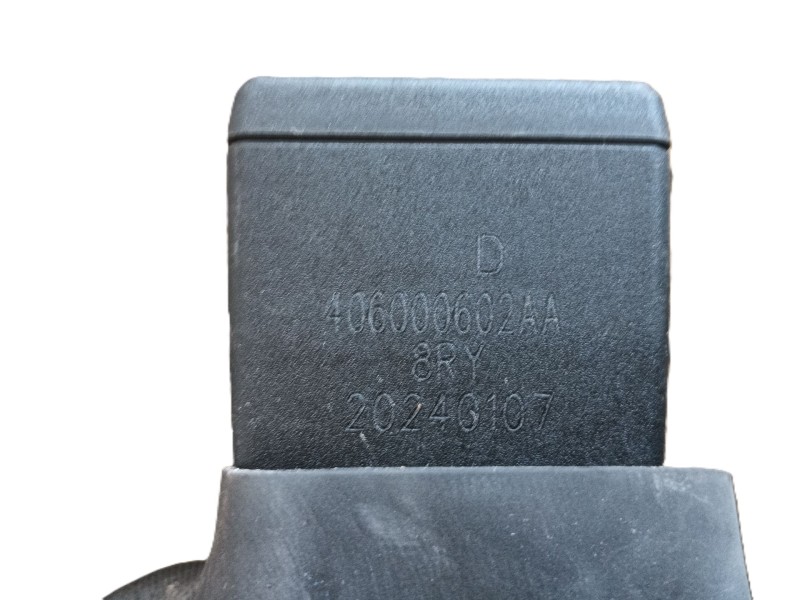 Recambio de enganche cinturon trasero derecho para omoda omoda5 t31 referencia OEM IAM   