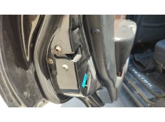 Recambio de cerradura puerta trasera izquierda para ssangyong rexton / rexton ii (gab_) 2.9 td referencia OEM IAM   