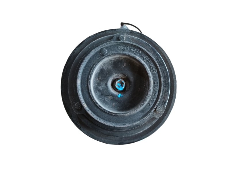 Recambio de compresor aire acondicionado para ssangyong rodius i 2.7 xdi referencia OEM IAM  6652300211 