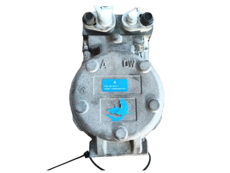Recambio de compresor aire acondicionado para ssangyong rodius i 2.7 xdi referencia OEM IAM  6652300211 