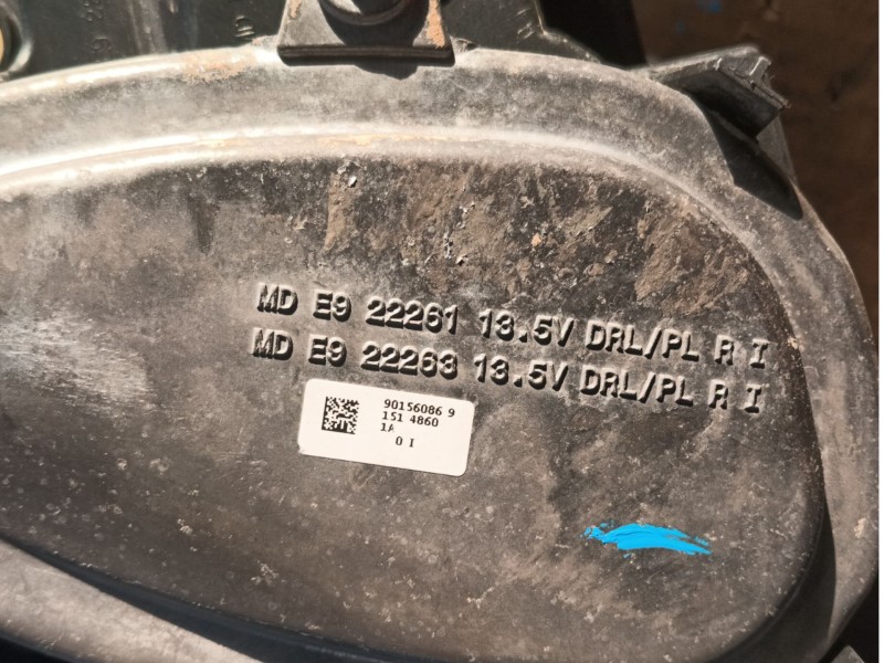 Recambio de faro derecho para bmw x1 (f48) sdrive 18 d referencia OEM IAM   