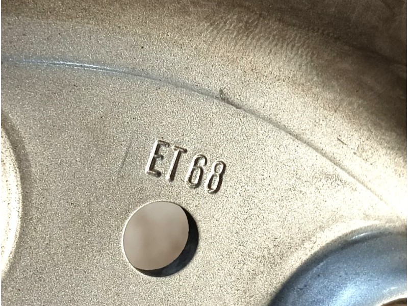 Recambio de llanta para peugeot boxer caja/chasis 2.2 hdi 130 referencia OEM IAM 1346940080 ET68 6Jx16