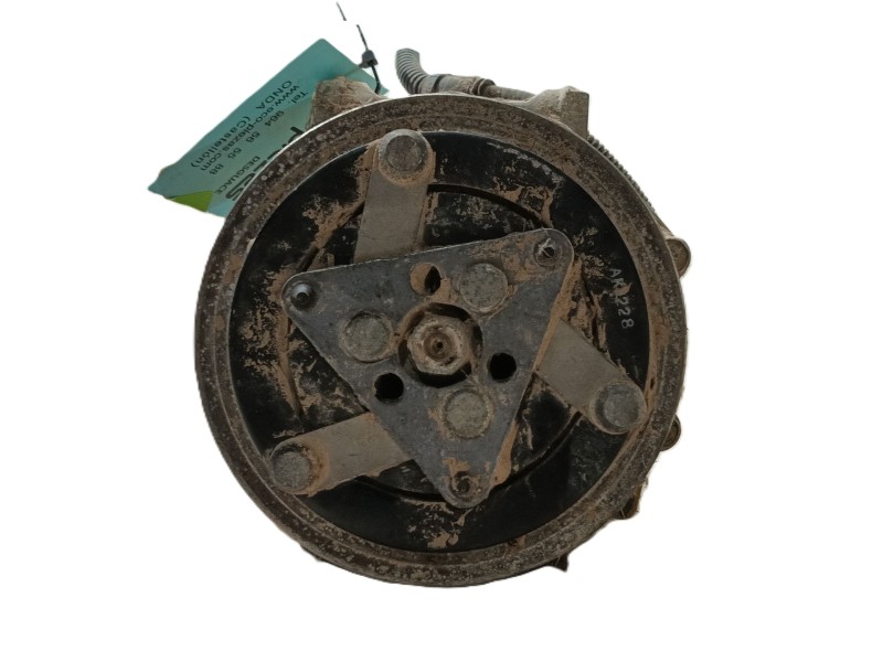 Recambio de compresor aire acondicionado para peugeot 5008 (0u_, 0e_) 1.6 hdi referencia OEM IAM 648734  