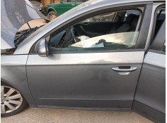 Recambio de puerta delantera izquierda para volkswagen passat b6 (3c2) 2.0 tdi 16v referencia OEM IAM   