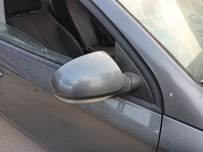 Recambio de retrovisor derecho para volkswagen passat b6 (3c2) 2.0 tdi 16v referencia OEM IAM   
