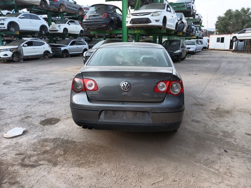 volkswagen passat b6 (3c2) del año 2005