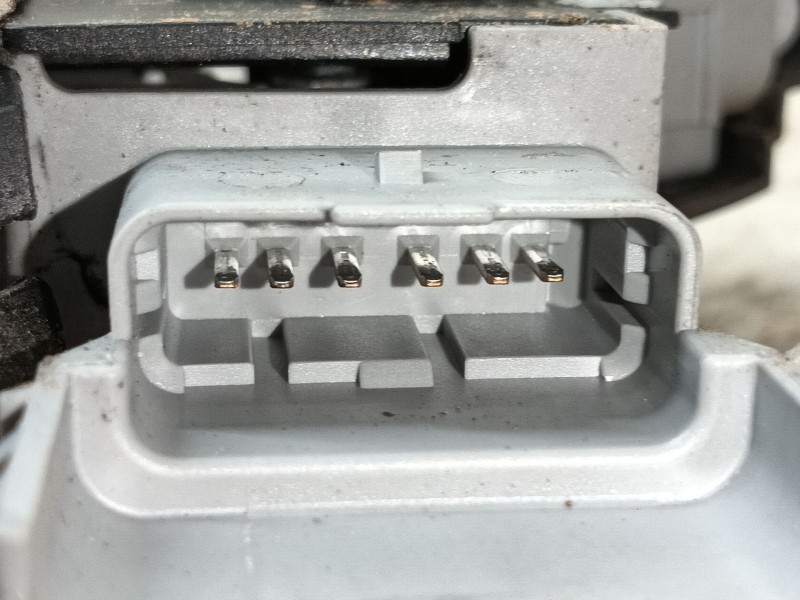 Recambio de cerradura puerta trasera izquierda para citroën c4 i (lc_) 1.6 vti 120 referencia OEM IAM 9137Q3 9686733880 