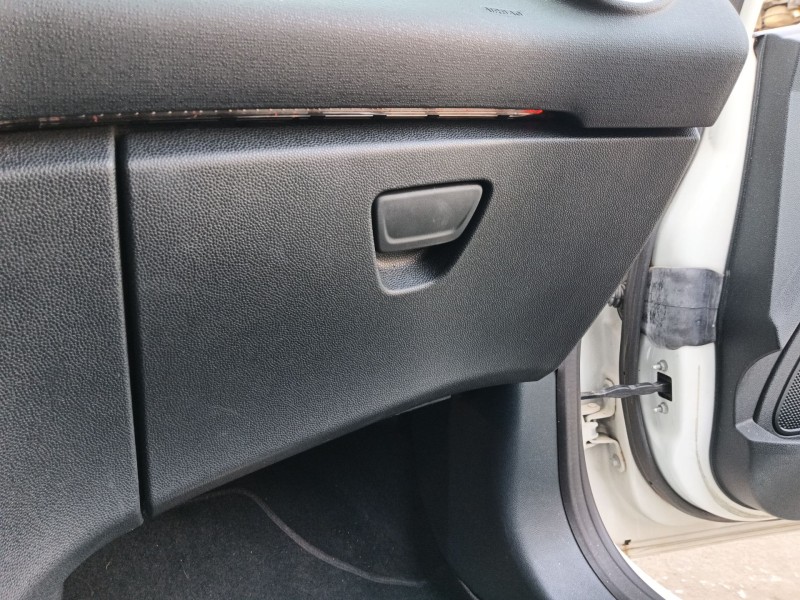 Recambio de guantera para ford fiesta vi (cb1, ccn) 1.25 referencia OEM IAM   