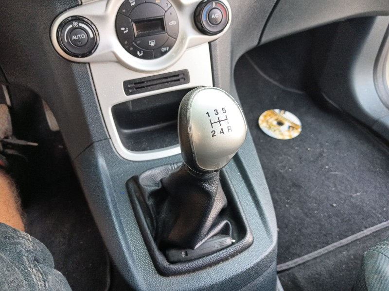 Recambio de pomo palanca cambio para ford fiesta vi (cb1, ccn) 1.25 referencia OEM IAM   