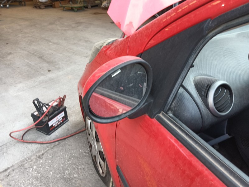 Recambio de retrovisor izquierdo para peugeot 107 (pm_, pn_) 1.0 referencia OEM IAM   