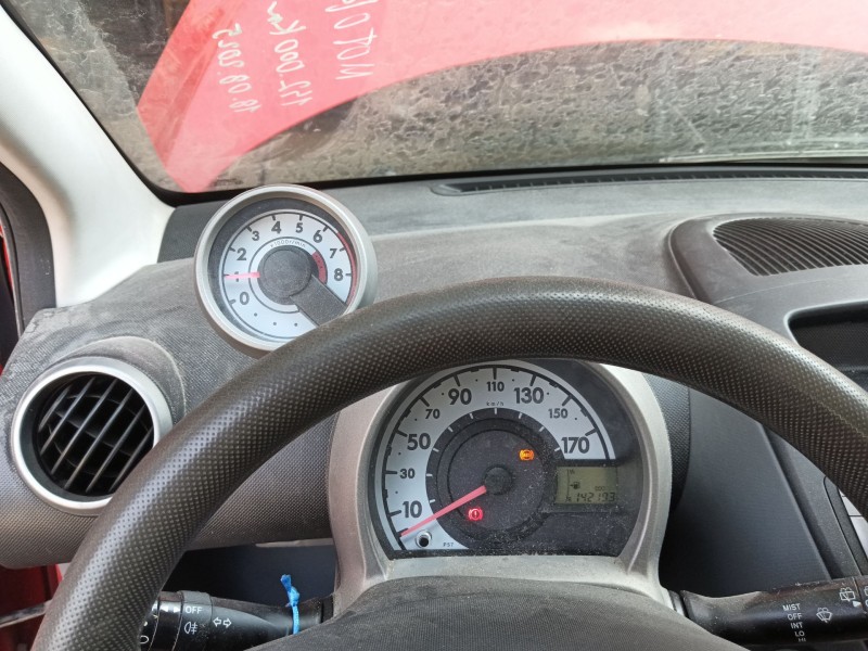 Recambio de cuadro instrumentos para peugeot 107 (pm_, pn_) 1.0 referencia OEM IAM   