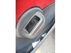 Recambio de mando elevalunas delantero izquierdo para peugeot 107 (pm_, pn_) 1.0 referencia OEM IAM   