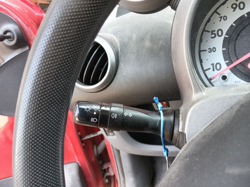 Recambio de mando intermitentes para peugeot 107 (pm_, pn_) 1.0 referencia OEM IAM   