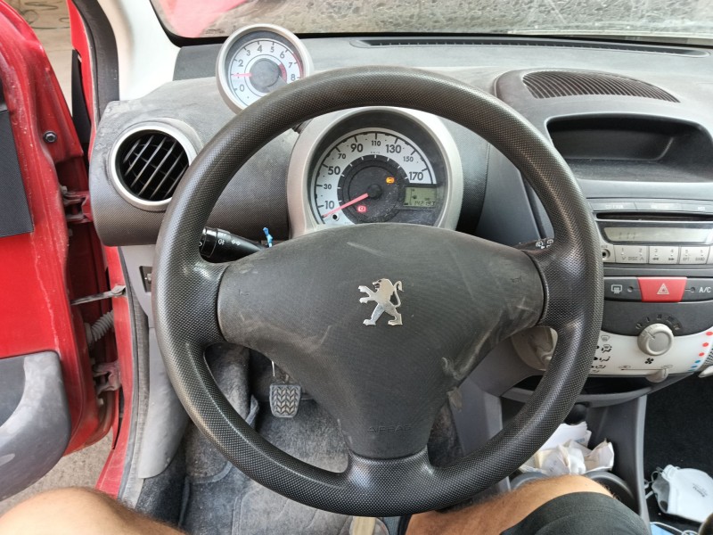 Recambio de volante para peugeot 107 (pm_, pn_) 1.0 referencia OEM IAM   
