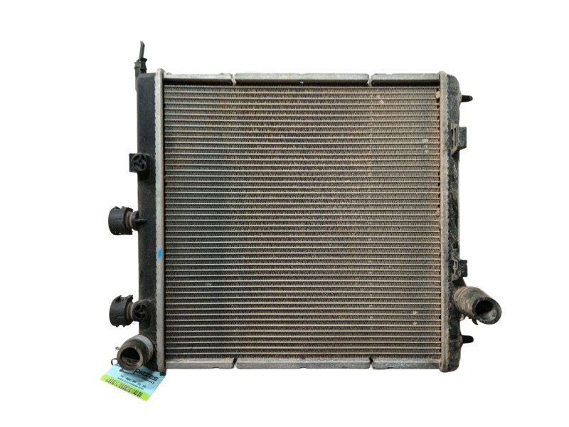 Recambio de radiador agua para citroën c3 iii (sx) 1.2 vti 82 referencia OEM IAM 1330Q5 886160000 