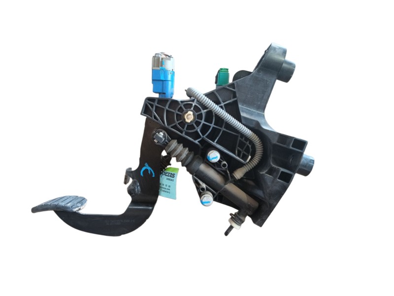 Recambio de pedal embrague para renault trafic iii furgoneta (fg_) 1.6 dci 90 (fgme) referencia OEM IAM  93868391 