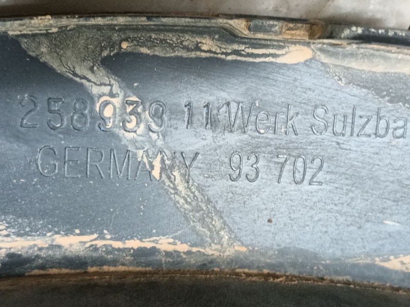 Recambio de aletin trasero derecho para bmw x1 (f48) sdrive 18 d referencia OEM IAM   