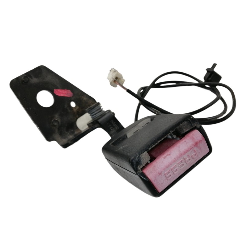 Recambio de enganche cinturon trasero izquierdo para peugeot 308 premium referencia OEM IAM 8975HA B8890E147 