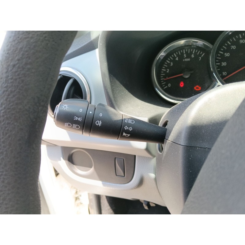Recambio de mando intermitentes para dacia sandero ii (b8_) 1.2 referencia OEM IAM   