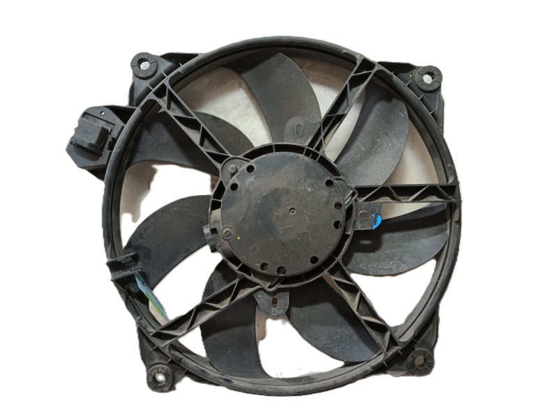 Recambio de electroventilador para renault megane iii hatchback (bz0/1_, b3_) 1.6 16v (bz1b, bz1h) referencia OEM IAM   