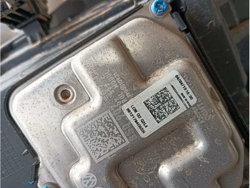Recambio de faro derecho para audi q2 (gab, gag) 30 tdi referencia OEM IAM 81A941774D 81A941034 