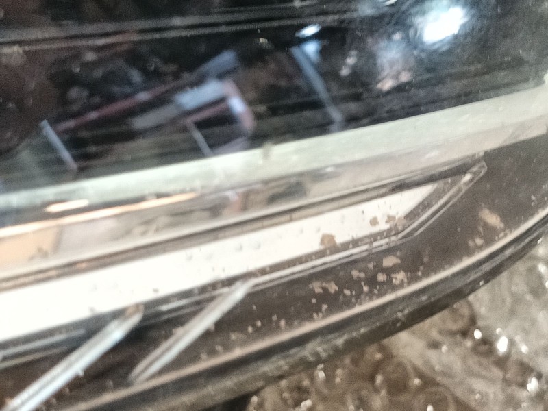 Recambio de faro derecho para audi q3 sportback (f3n) 35 tdi referencia OEM IAM 83A941774 83A941034 