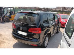 VOLKSWAGEN TOURAN (1T3)