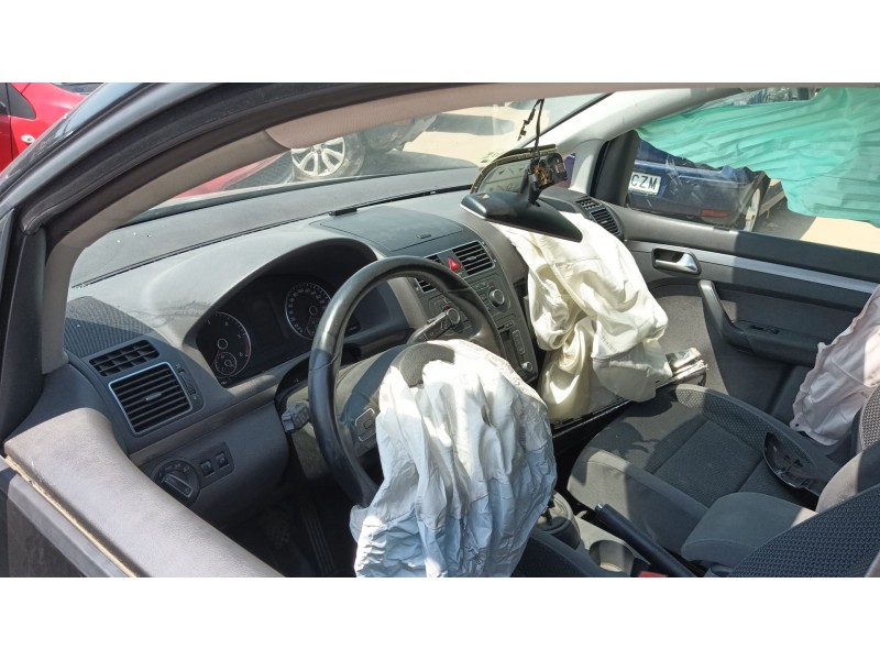 volkswagen touran (1t3) del año 2011