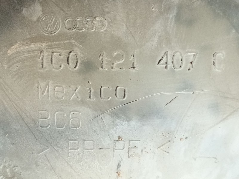 Recambio de deposito expansion para volkswagen new beetle (9c1, 1c1) 2.0 referencia OEM IAM 1C0121407E 1C0121407C 