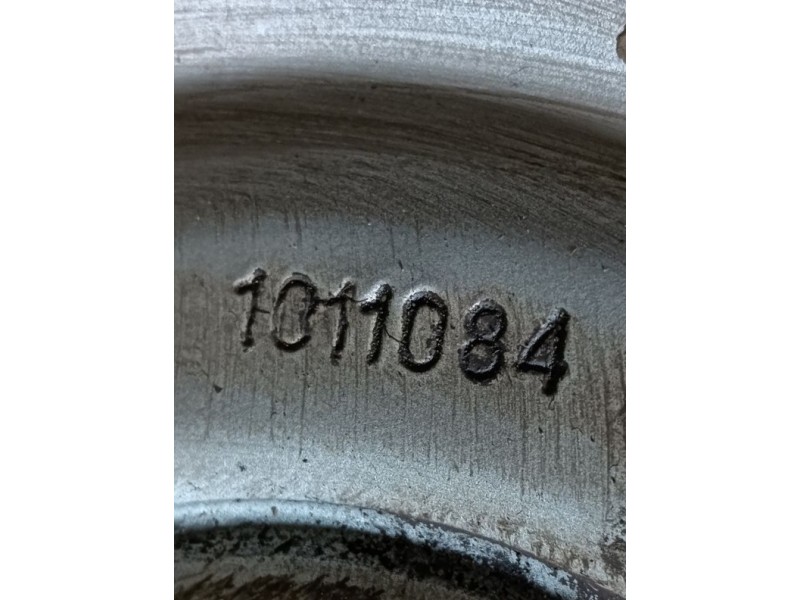 Recambio de llanta para renault trafic ii furgoneta (fl) 2.5 dci 145 (fl0j) referencia OEM IAM 1011084 ET50 6Jx16