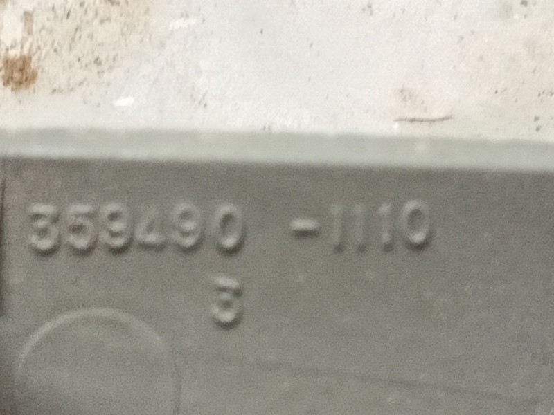 Recambio de mando elevalunas delantero izquierdo para hyundai tucson (jm) 2.0 crdi referencia OEM IAM 935702E250Z9  