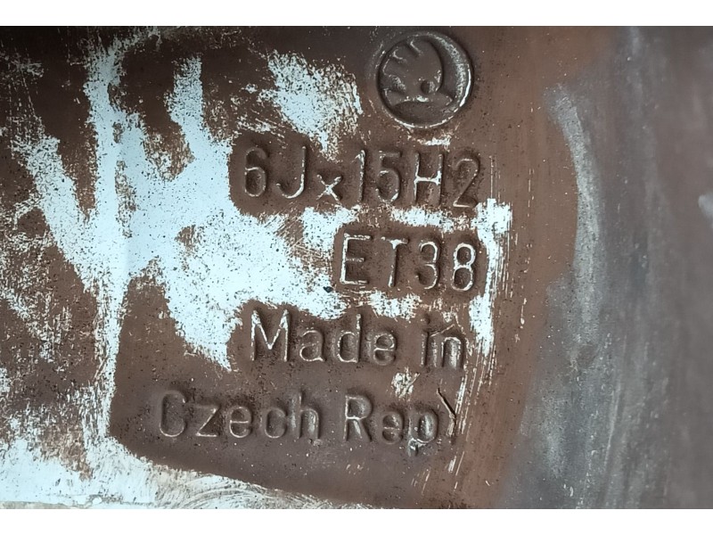 Recambio de llanta para skoda fabia iii (nj3) 1.2 tsi referencia OEM IAM 5JA601025M ET38 6Jx15