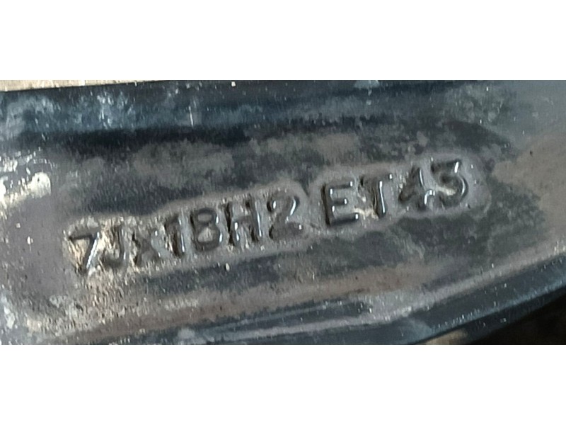 Recambio de llanta para volkswagen tiguan (ad1, ax1) 2.0 tdi referencia OEM IAM 5NA601025AB ET45 7Jx18